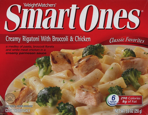 SmartOnes Creamy Rigatoni with Chicken & Broccoli